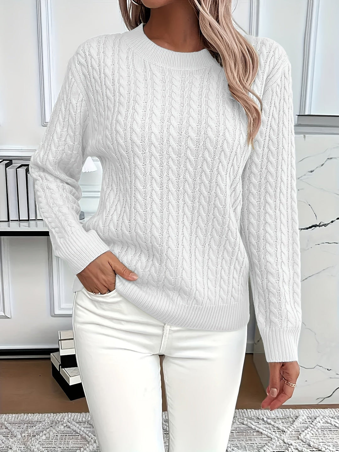 OVERSIZED ROUND-NECK PONCHO | LAID-BACK LUXURY FOR MODERN LIVING