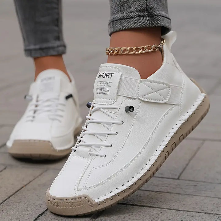 LIGHTWEIGHT COMFORT TRAINERS | PRESSURE FREE WALKING EASE