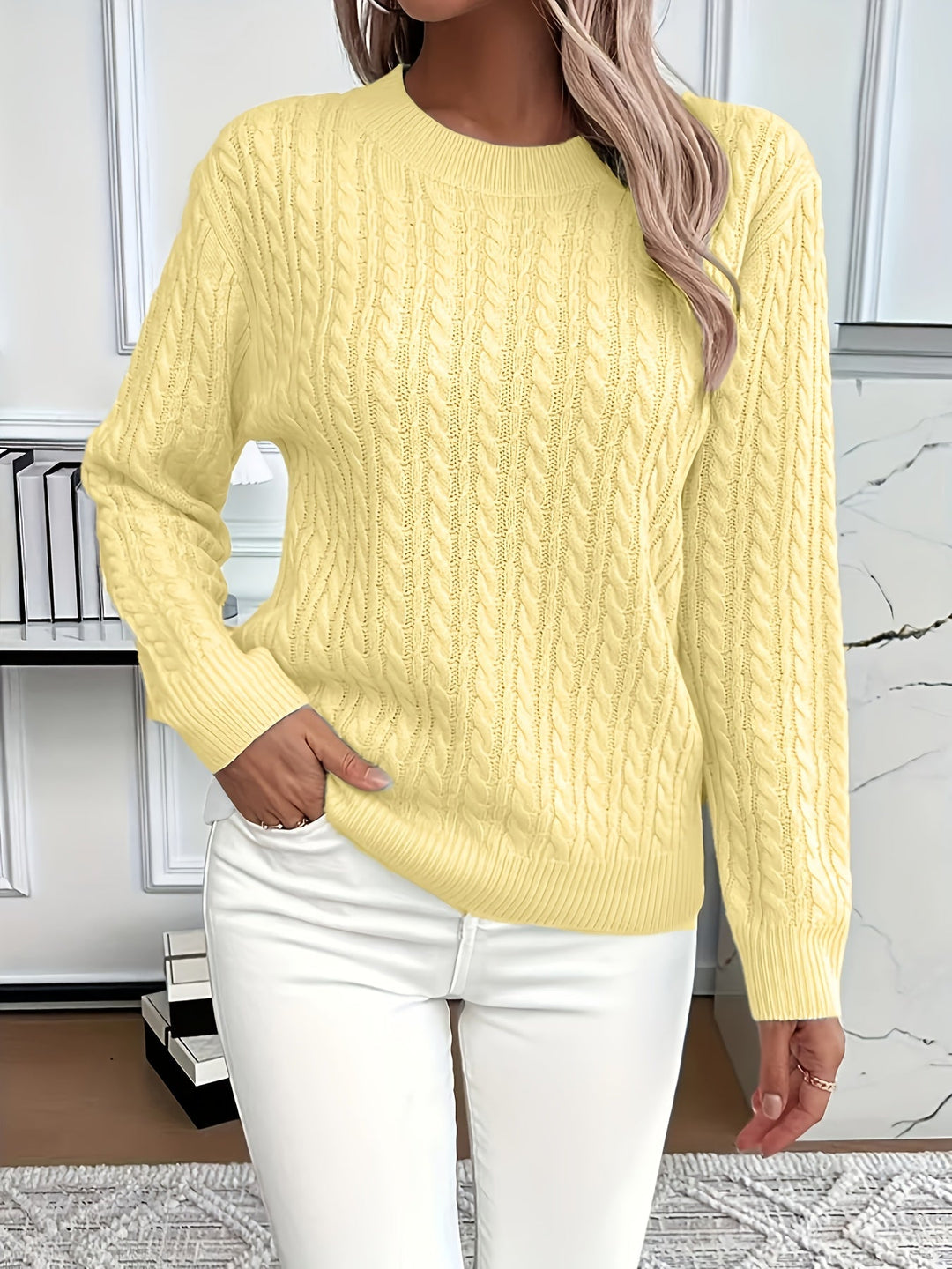OVERSIZED ROUND-NECK PONCHO | LAID-BACK LUXURY FOR MODERN LIVING