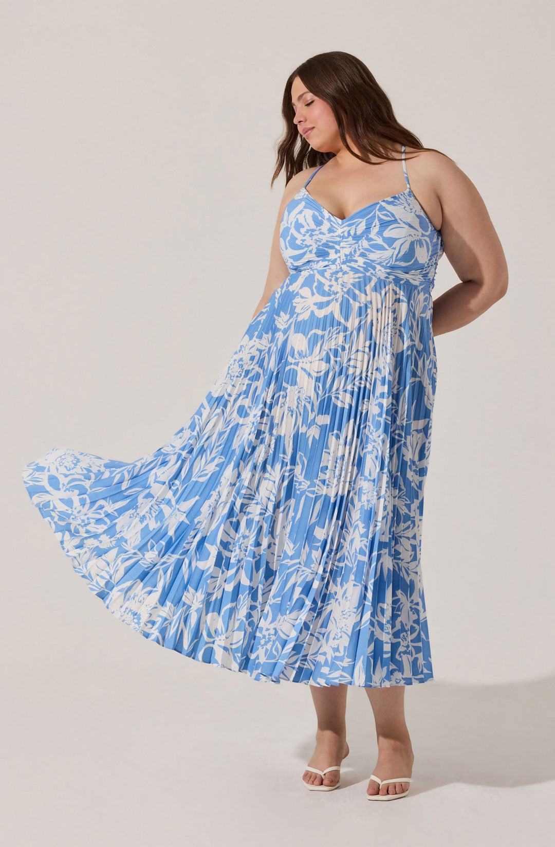 JUNE | STAY COOL FLORAL PLISSÉ MIDI DRESS