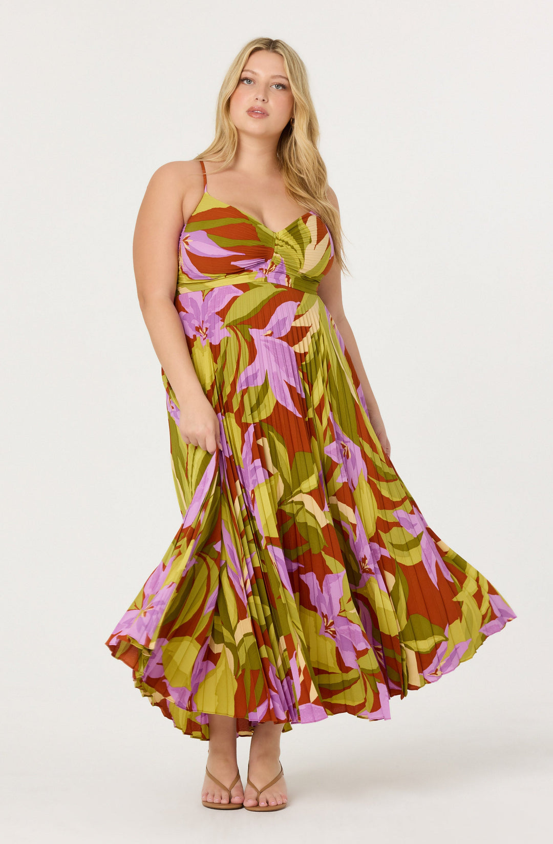 JUNE | STAY COOL FLORAL PLISSÉ MIDI DRESS