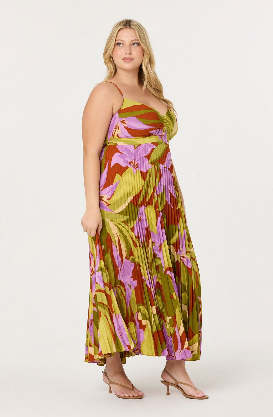 JUNE | STAY COOL FLORAL PLISSÉ MIDI DRESS