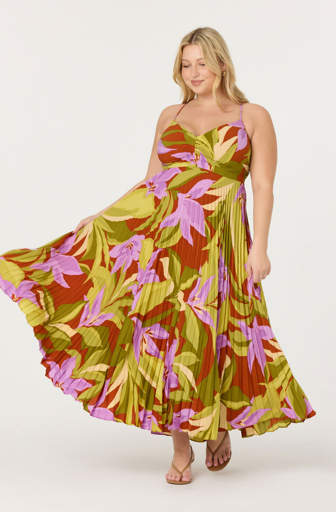 JUNE | STAY COOL FLORAL PLISSÉ MIDI DRESS