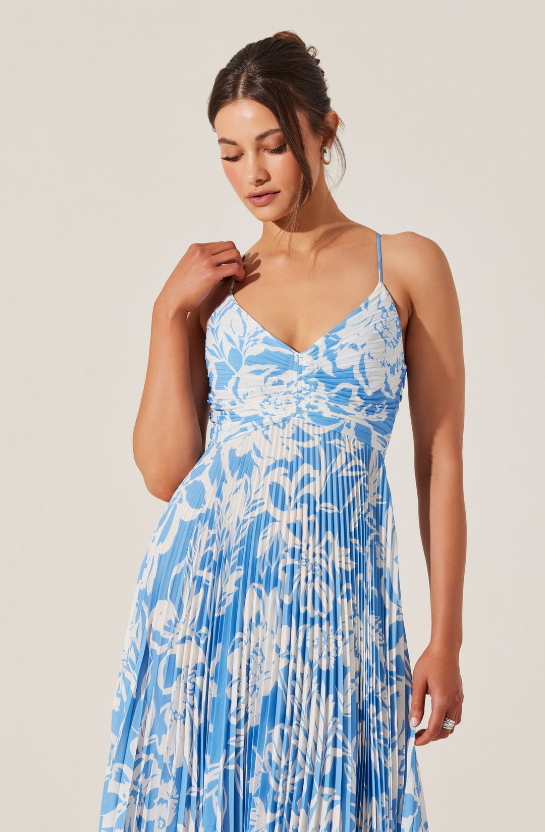 JUNE | STAY COOL FLORAL PLISSÉ MIDI DRESS