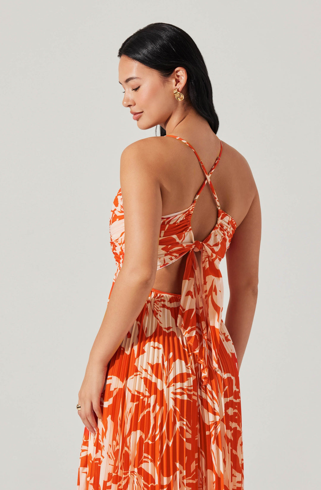 JUNE | STAY COOL FLORAL PLISSÉ MIDI DRESS