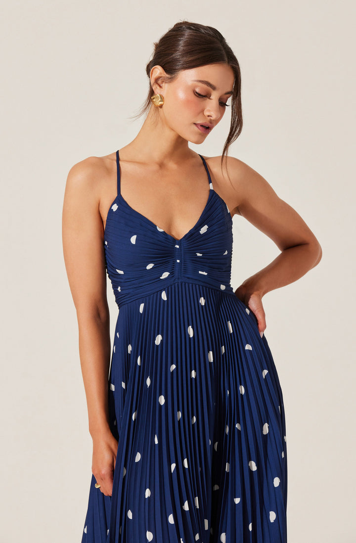 JUNE | STAY COOL FLORAL PLISSÉ MIDI DRESS