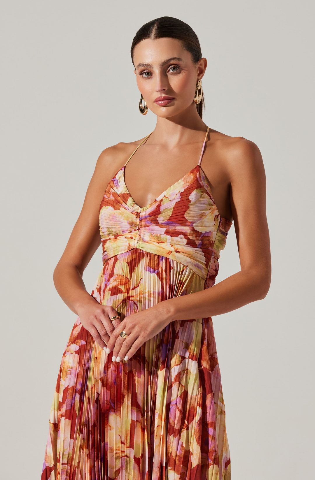 JUNE | STAY COOL FLORAL PLISSÉ MIDI DRESS