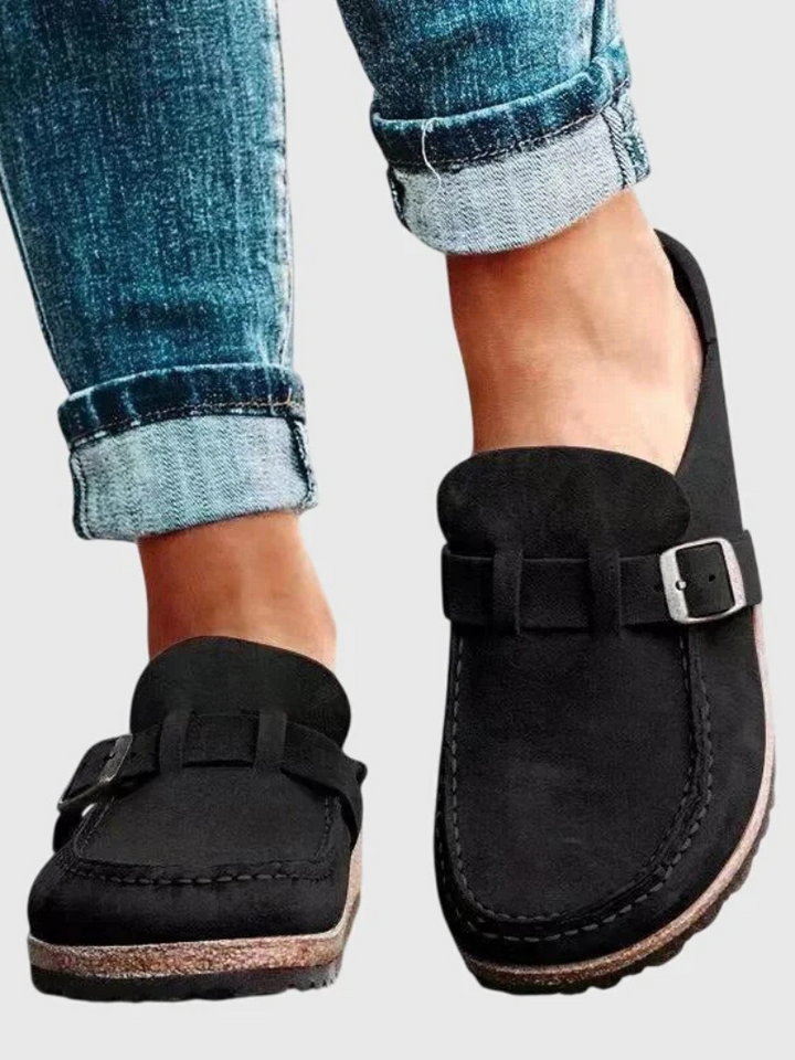 BEATRIX | NO FUSS SUEDE MULE