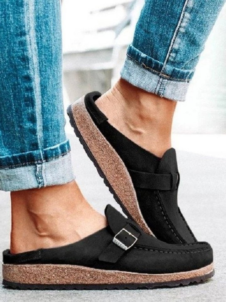 BEATRIX | NO FUSS SUEDE MULE