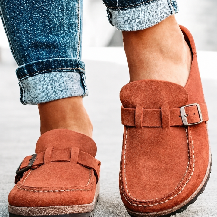 BEATRIX | NO FUSS SUEDE MULE
