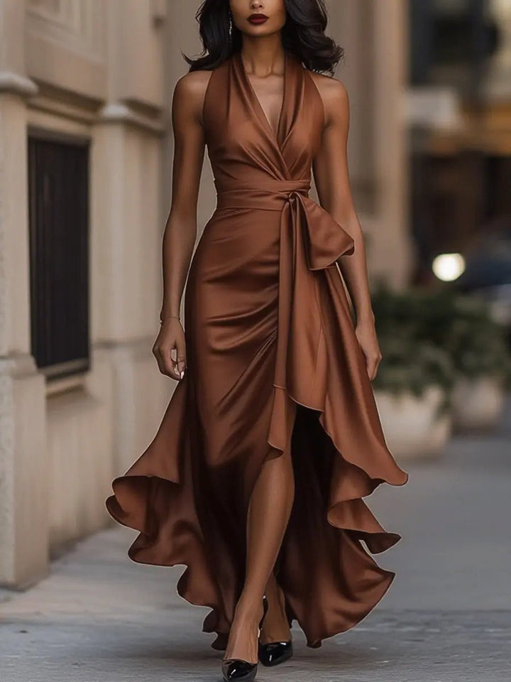 MAYBELLE | SCULPTED SILHOUETTE HALTER DRESS