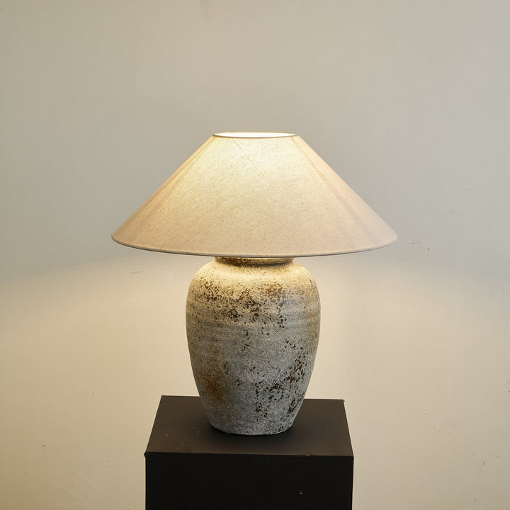 Aged Ceramic Vase Table Lamp Linen Shade 21.7 in Set of 2 6