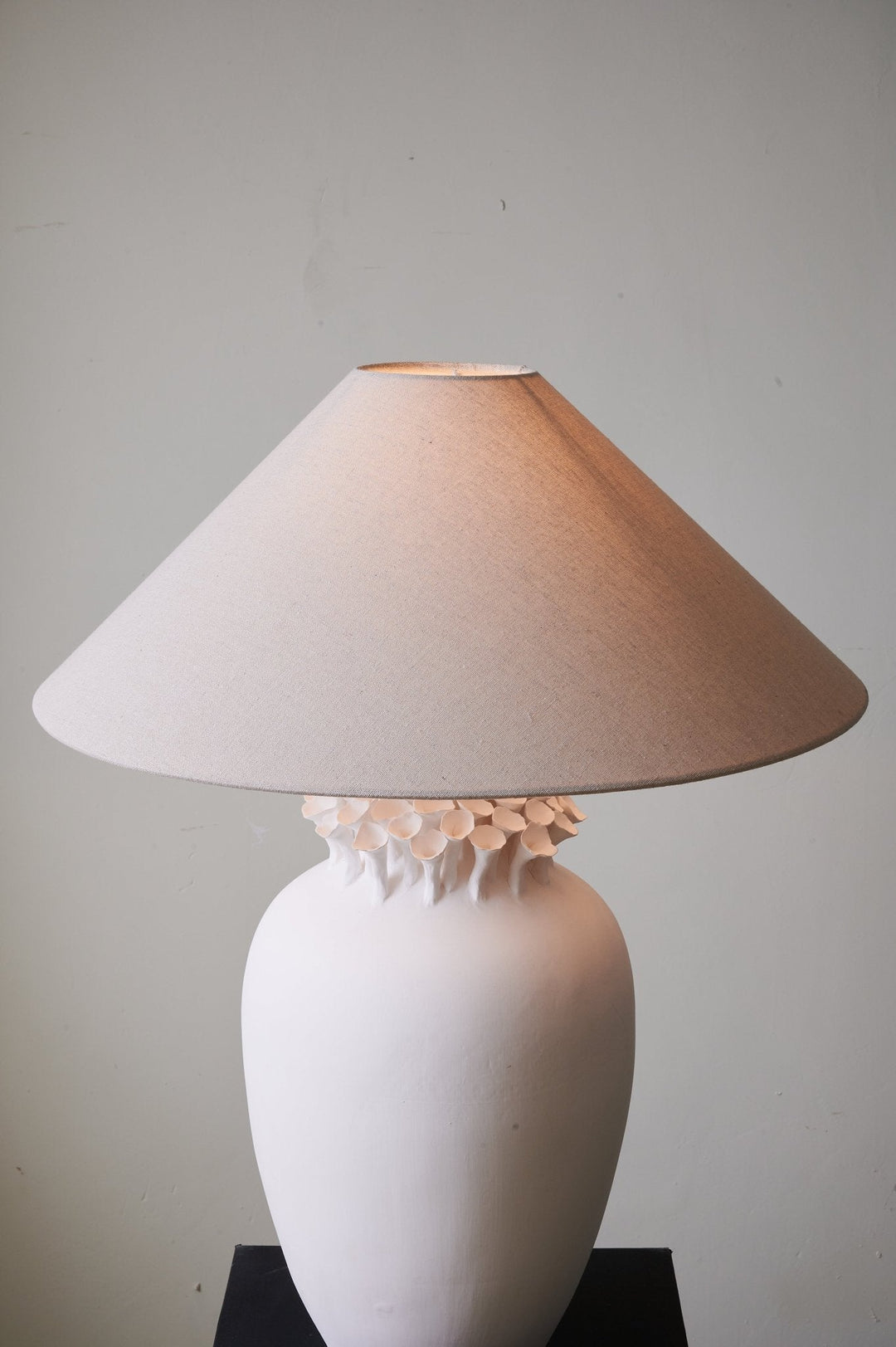 Ceramic Table Lamp Floral Petal Crest Linen Shade 29.5 in Set of 3 7