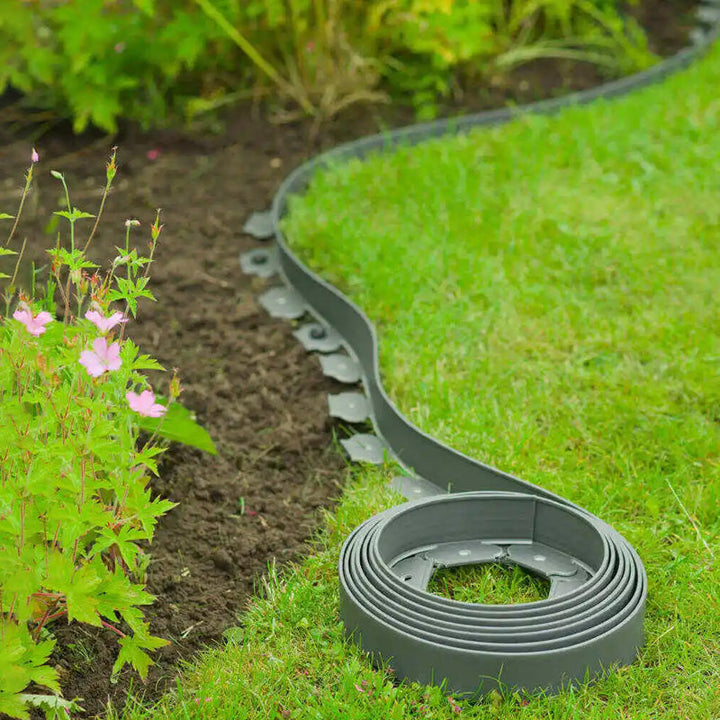Landscape Edging Roll 32.8 ft with 30 Spikes 6