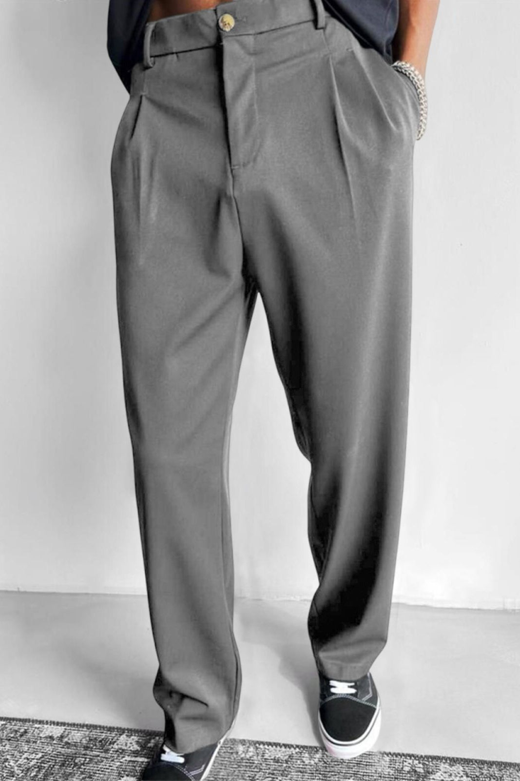 Relaxed Pleated Straight Leg Pants Light Gray 1
