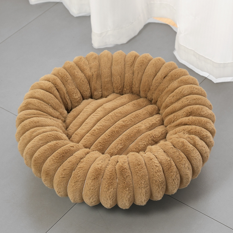 Round Plush Donut Pet Bed for Cats and Dogs Khaki 1