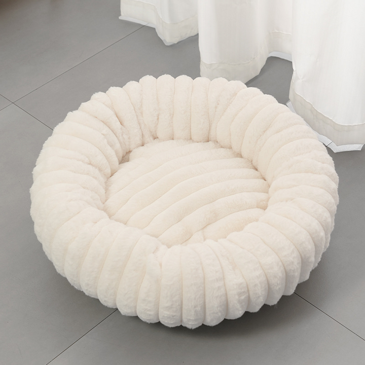 Round Plush Donut Pet Bed for Cats and Dogs White 1