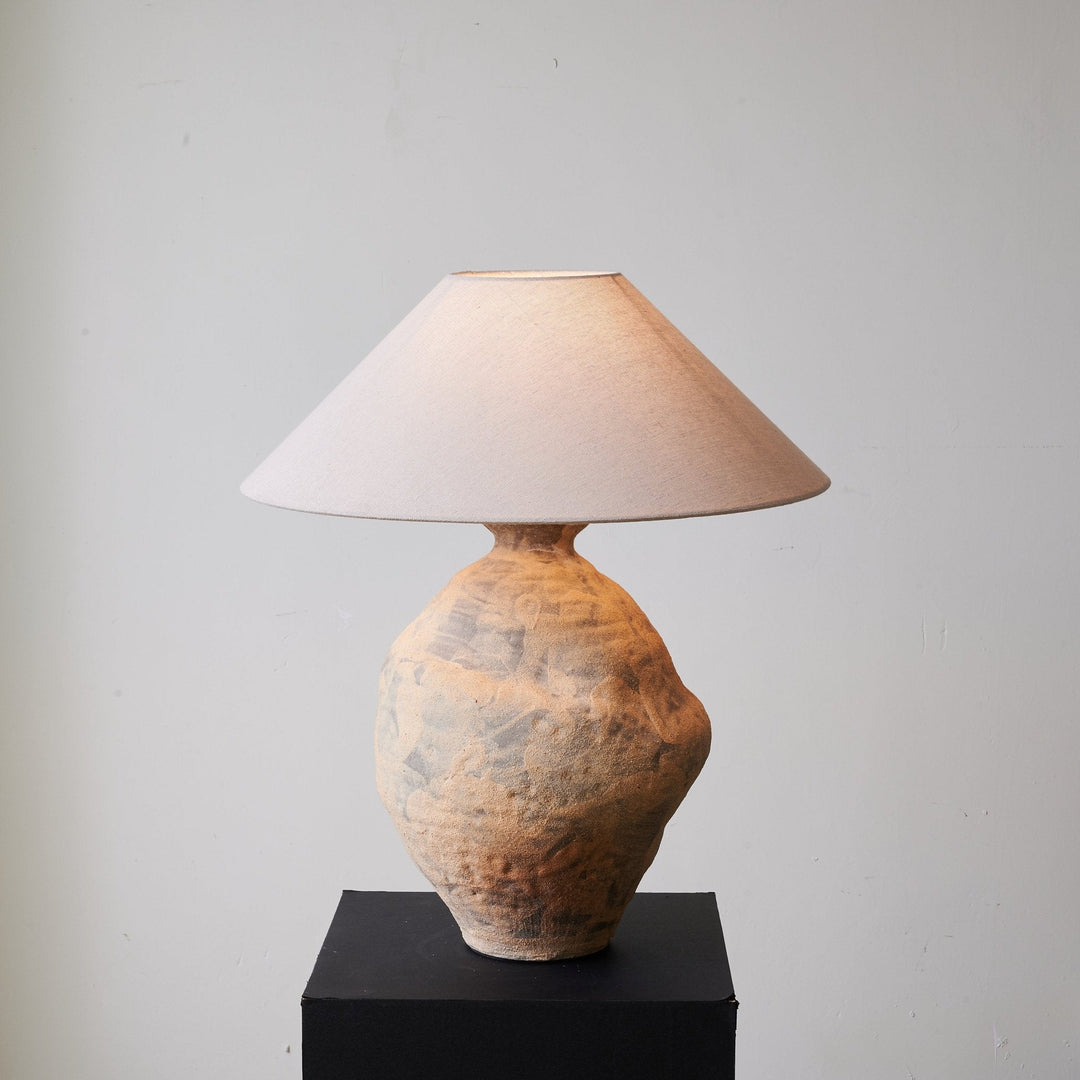 Sculpted Clay Table Lamp Terracotta Base Linen Shade 23.6 in Set of 3 4