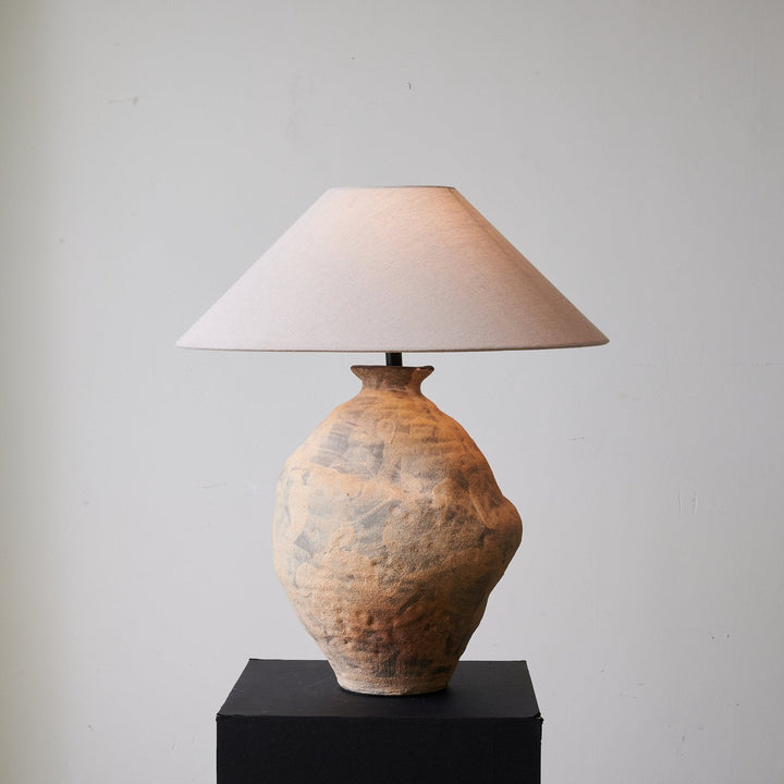 Sculpted Clay Table Lamp Terracotta Base Linen Shade 23.6 in Set of 3 8