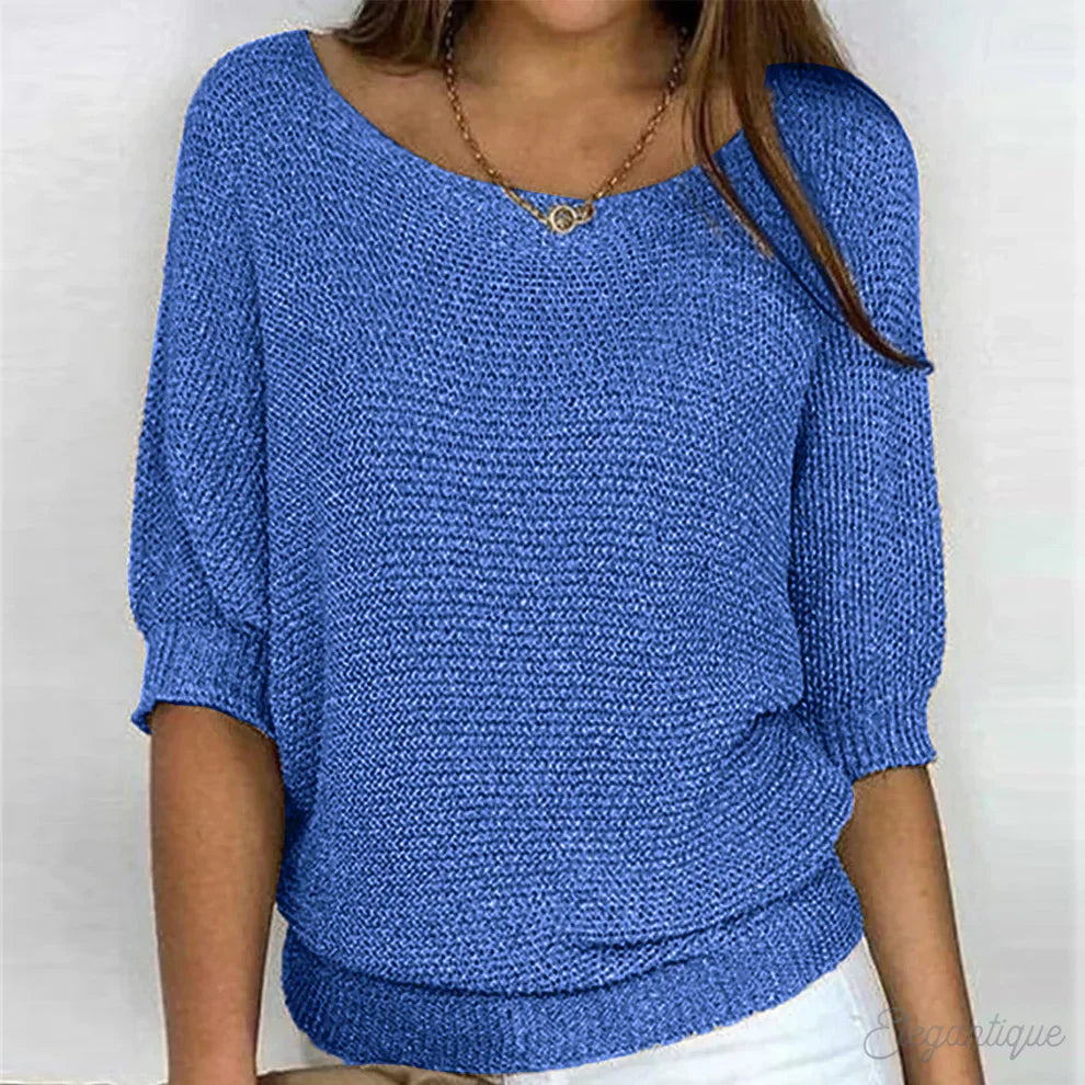 LIGHTWEIGHT ROUND-NECK TOP | ELEGANT SIMPLICITY THAT FLATTERS EVERY FIGURE