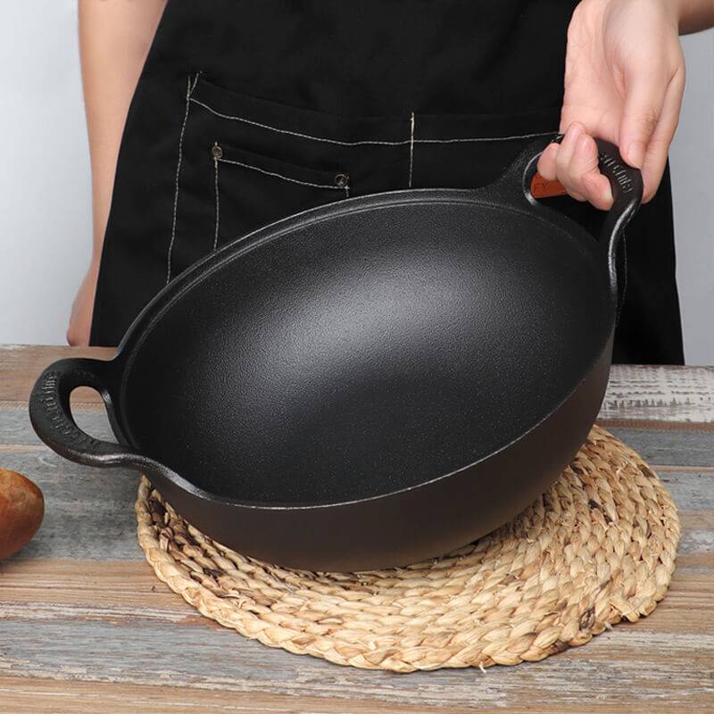 Uncoated Cast Iron Pot with Two Handles 4