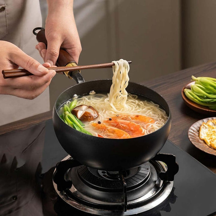 Uncoated Iron Wok Pot with Lid and Wooden Handle Set of 3 4