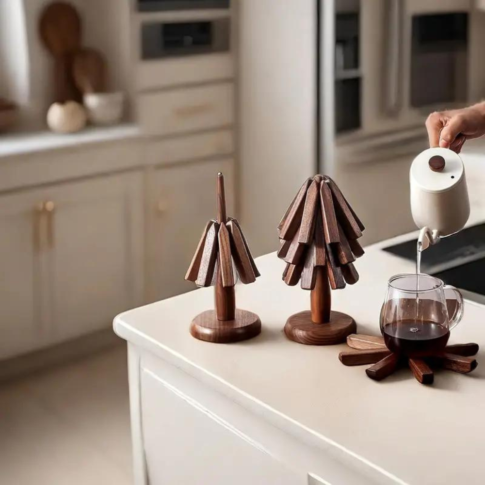 Wooden Coaster Set of 3 with Tree Shaped Holder Acacia 8